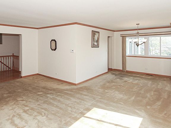 5th image of 4375 Mumford Dr