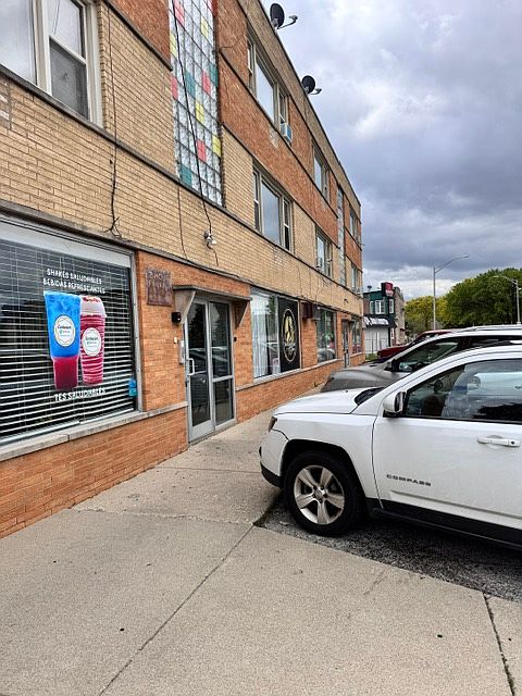 1st image of 617 N 16th Ave #2N