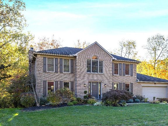 2nd image of 874 Eaglesknoll Ct
