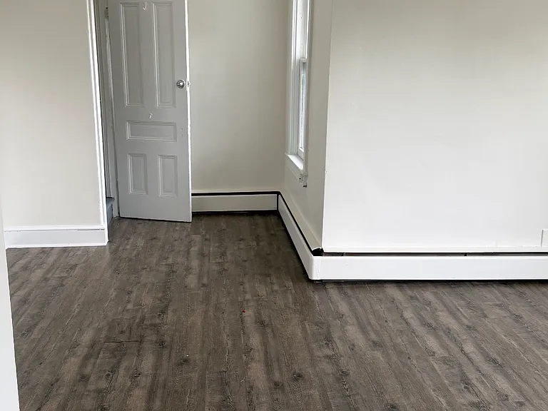 37 W Cedar Ave #B — Photo 10