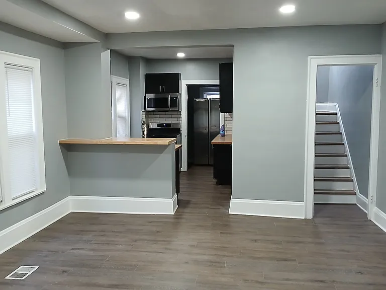 3395 Euclid Heights Blvd #2 — Photo 5