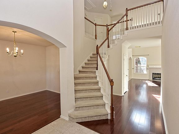 3rd image of 9011 Mountain Mist Ln