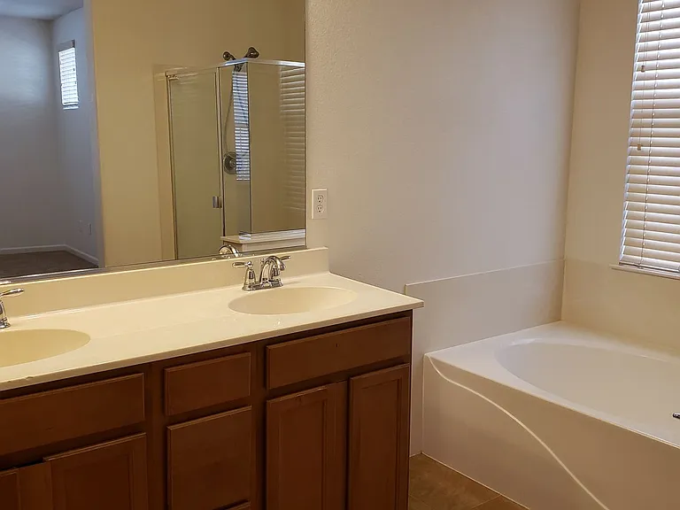 1840 Wind Ranch Rd #C — Photo 14