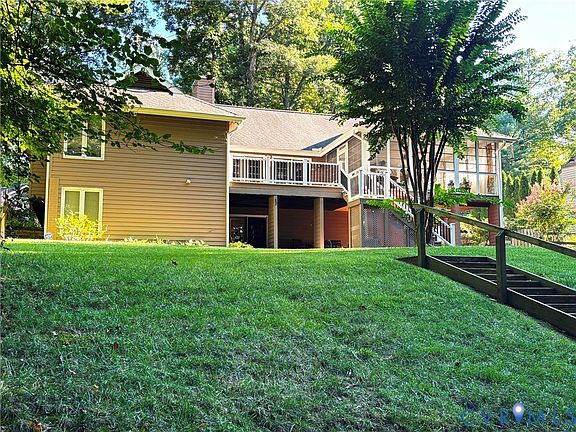 3rd image of 5704 Harbour Bluff Terrace