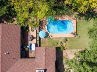 14 Sunset Rd, Wellington, KS 67152