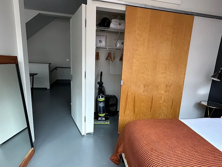 155 E Berkeley St #512 — Photo 10