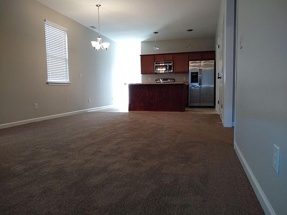 2nd image of 121 The Heights Dr