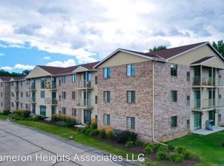 N92W17638 White Oak Cir #19, Menomonee Falls, WI 53051