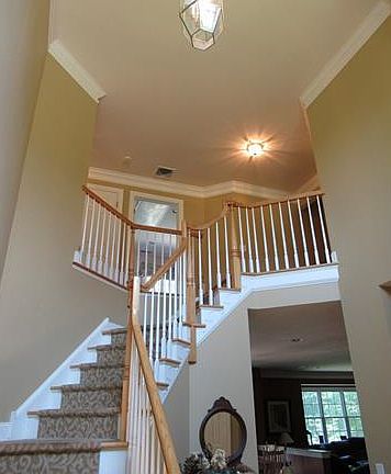2nd image of 129 Paxton Way