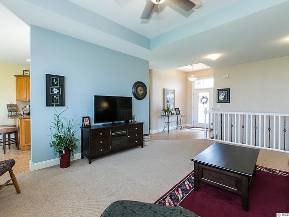4th image of 9497 Ginger Dr