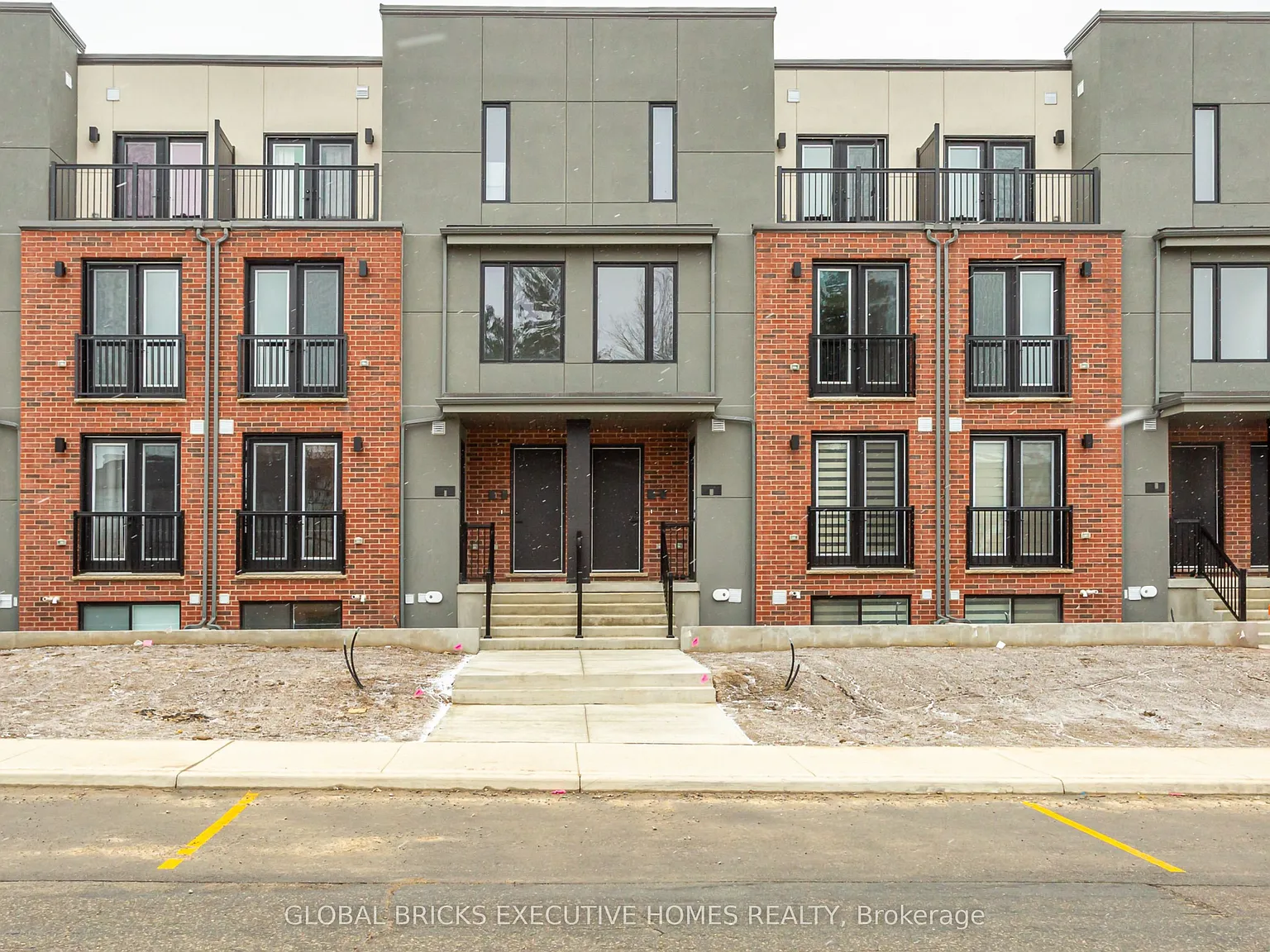 2 bed, $2,500 — Photo 1