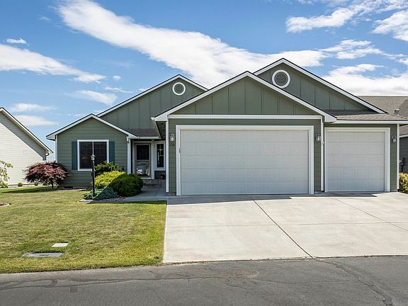 3rd image of 118 Henley Dr