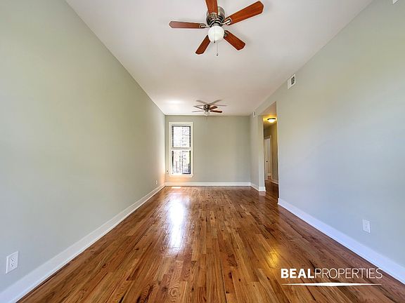 3rd image of 627 W Oakdale Ave #6274