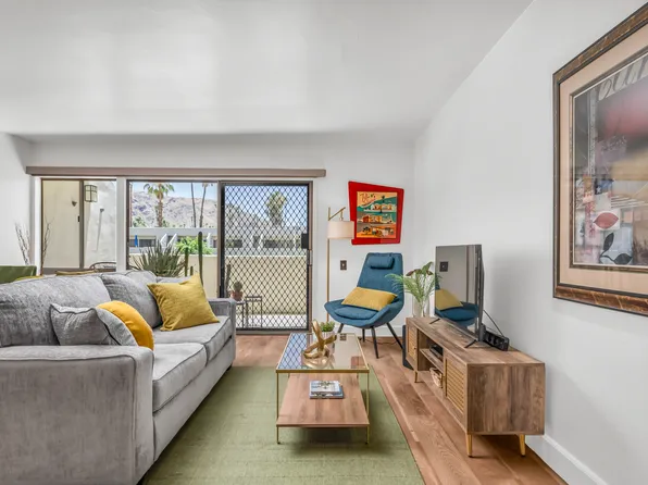 1655 E Palm Canyon Dr, Palm Springs, CA