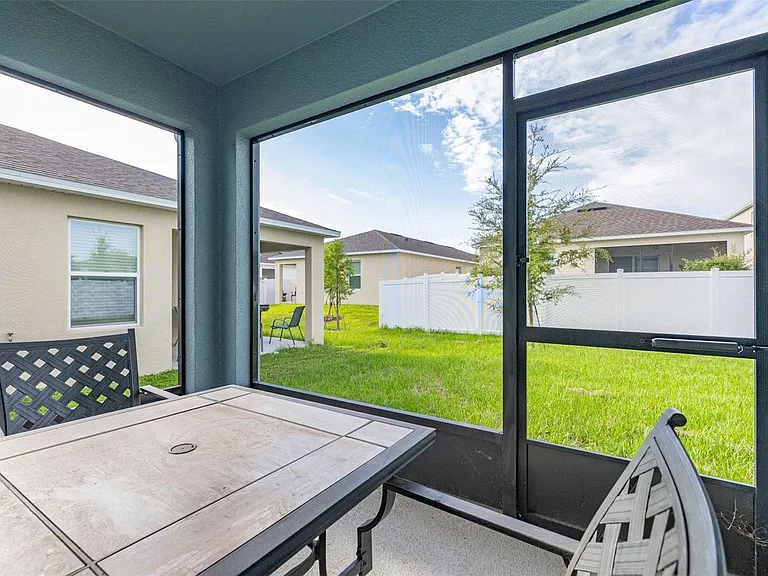 1078 Clay Blvd — Photo 47