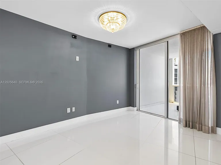 18201 Collins Ave #5303 — Photo 11