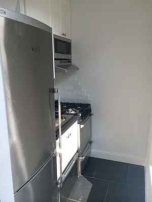 Rented by (Legacy) NY Quality Living Uptown | media 10