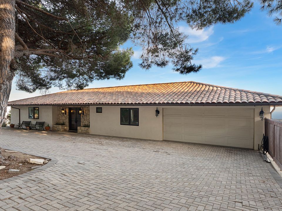 1st image of 4512 Palos Verdes Dr E
