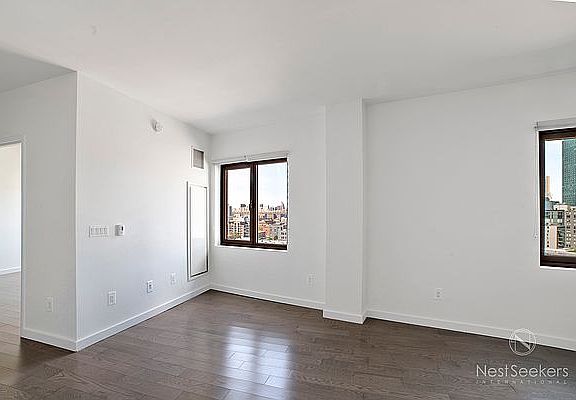 3rd image of 11-39 49th Ave #1101