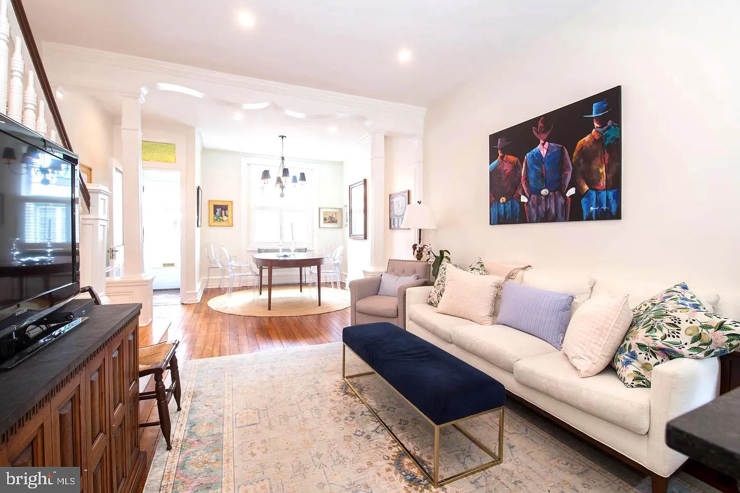 3 bed, 1.0 bath, 988 sqft, $2,850 — Photo 4