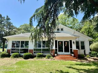 1837 Summerlins Crossroad Rd, Mount Olive, NC 28365