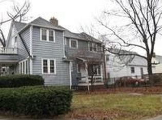 3997 Bluestone Rd, Cleveland Heights, OH 44121