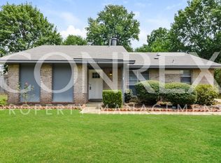 110 Thames Dr, Prattville, AL 36066