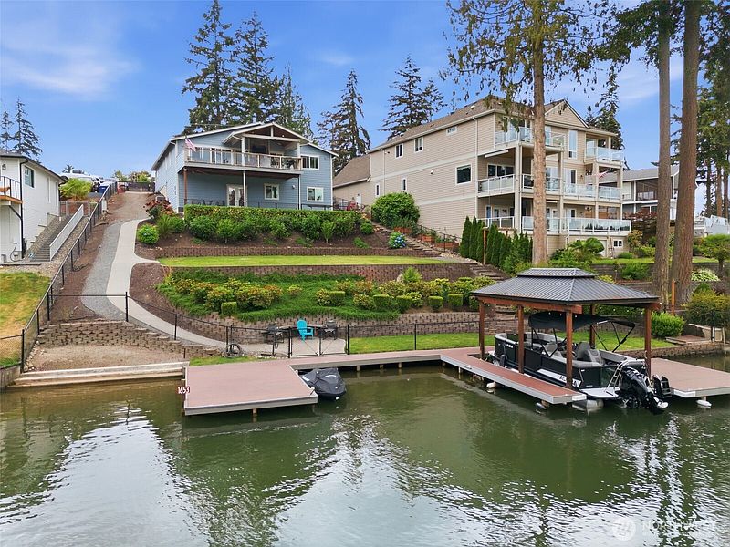 4th image of 20910 Church Lake Drive E