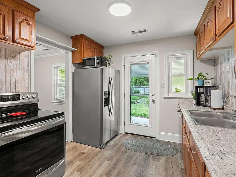 672 W Oak Forest Dr — Photo 14