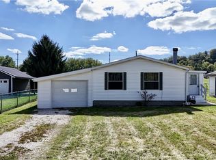 638 Blake Ave SW, New Philadelphia, OH 44663