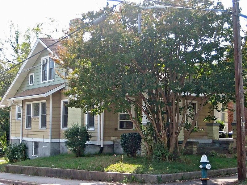 1st image of 214 E Whittington St
