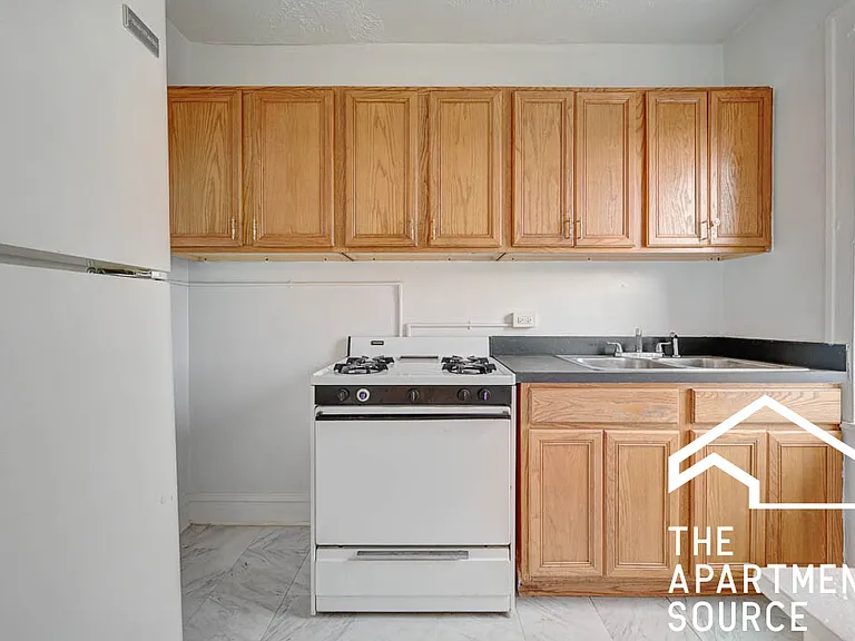 6348 13th St #B12 — Photo 1