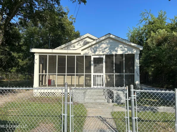 208 Keller Ave, Biloxi, MS 39530