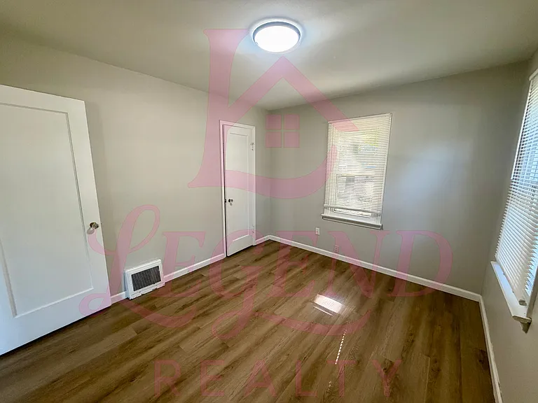 10869 Pear Tree Ln — Photo 14