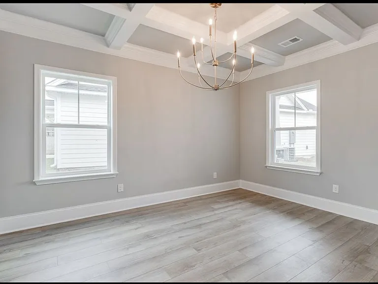 5001 Lincoln Reece Ln — Photo 3