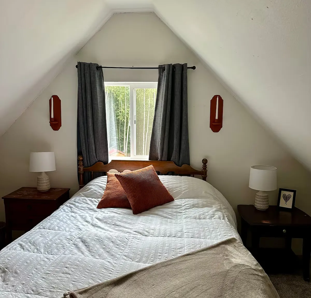 2 bed, 800 sqft, $2,000 — Photo 3