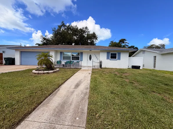 1380 Maple St SW, Largo, FL 33770