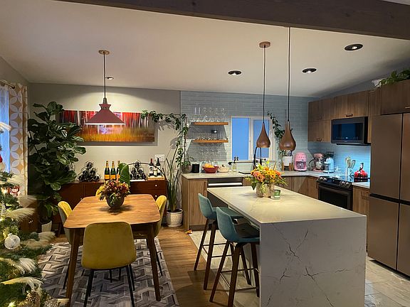 5th image of 4172 SW Orchard St