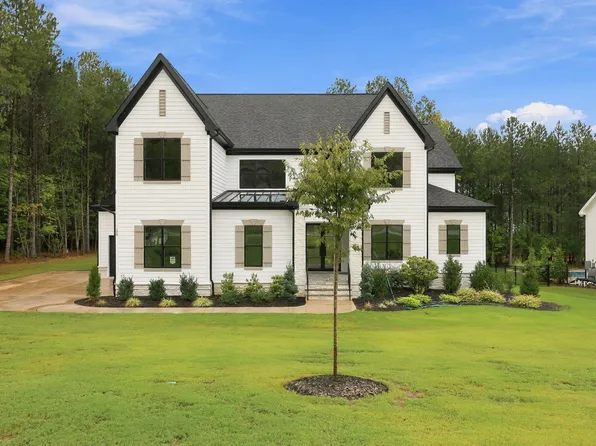 190 Cherry Bark Dr, Youngsville, NC 27596