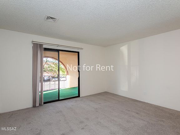 5th image of 6351 N Barcelona Ct Unit 818