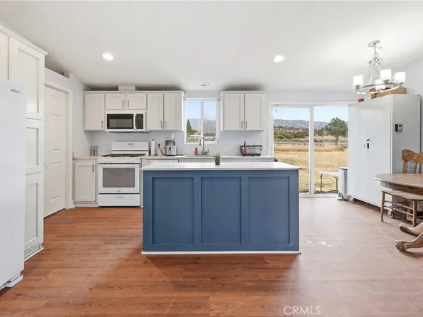 56570 Valley View Ln, Anza, CA 92539