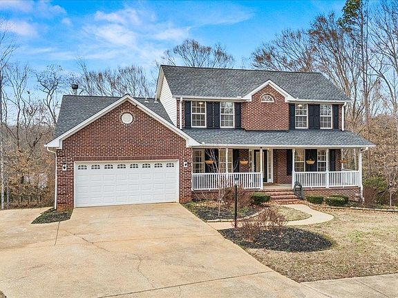 2nd image of 532 Scenic Oak Dr