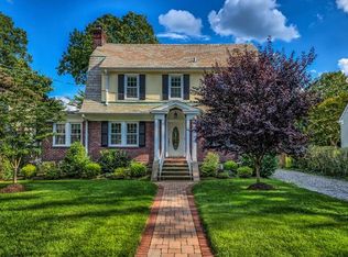 15 Harding Dr, New Rochelle, NY 10801