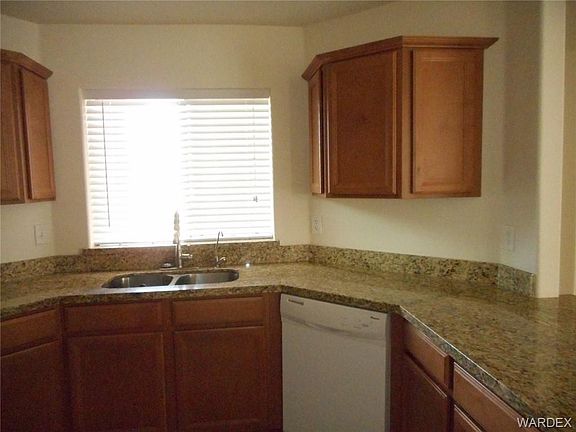 5th image of 1934 E Desert Dr