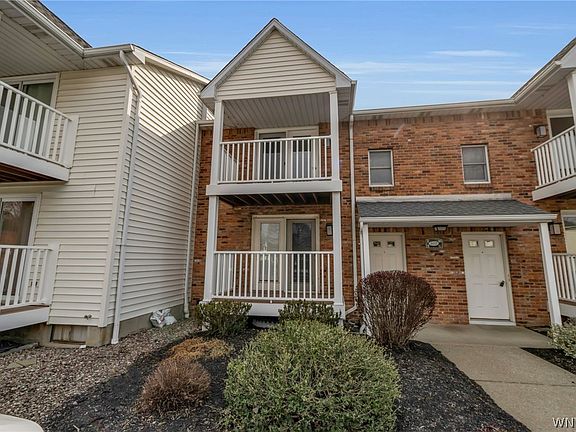 2nd image of 4617 Chestnut Ridge Rd APT F