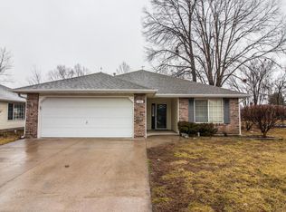 1301 Jean Rae Dr, Columbia, MO 65203