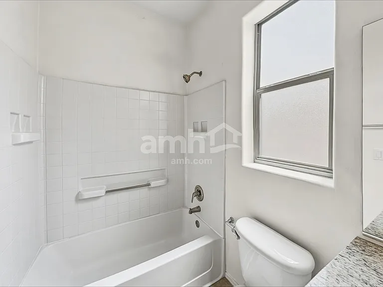 124 E Calle Puente Azul — Photo 14