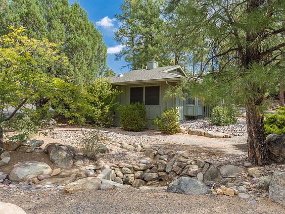 2nd image of 1609 Sierry Peaks Dr Unit 1