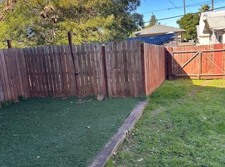 126 W 7th Ave, Escondido, CA 92025