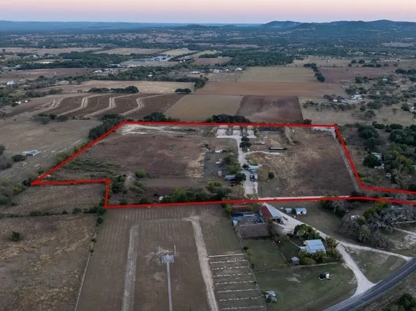 21.4 +/- AC FM 1077 LOT ABST, Bandera, TX 78003